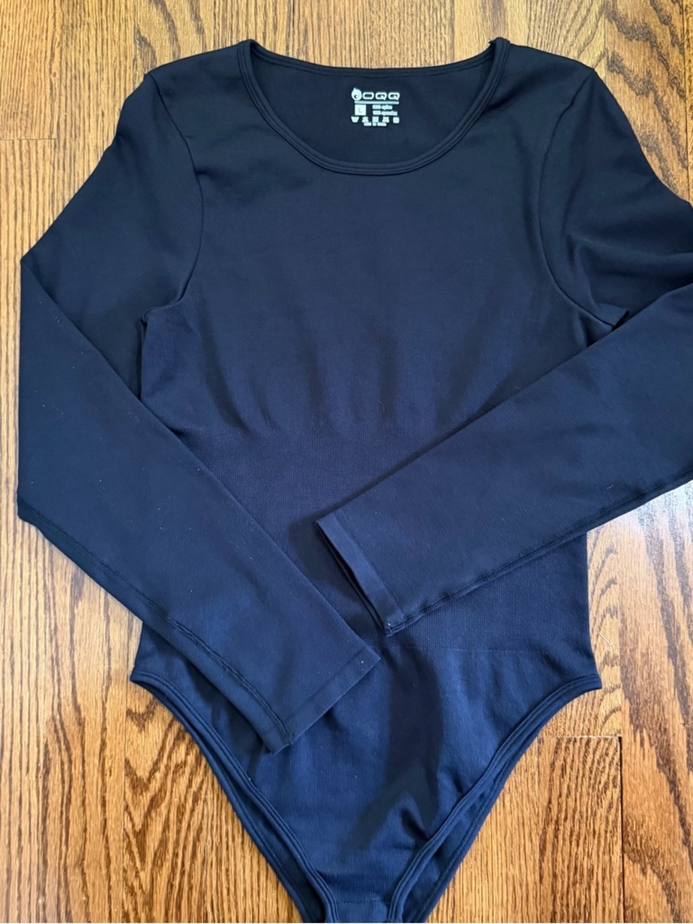 OQQ Long Sleeve Black Scoopneck Bodysuit, Size Large, NWOT